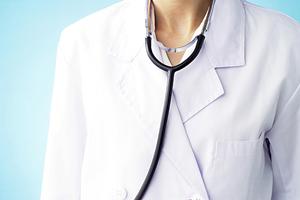 「痛みを最小限に！家族全員が通える抜かない歯医者の選び方と治療法」